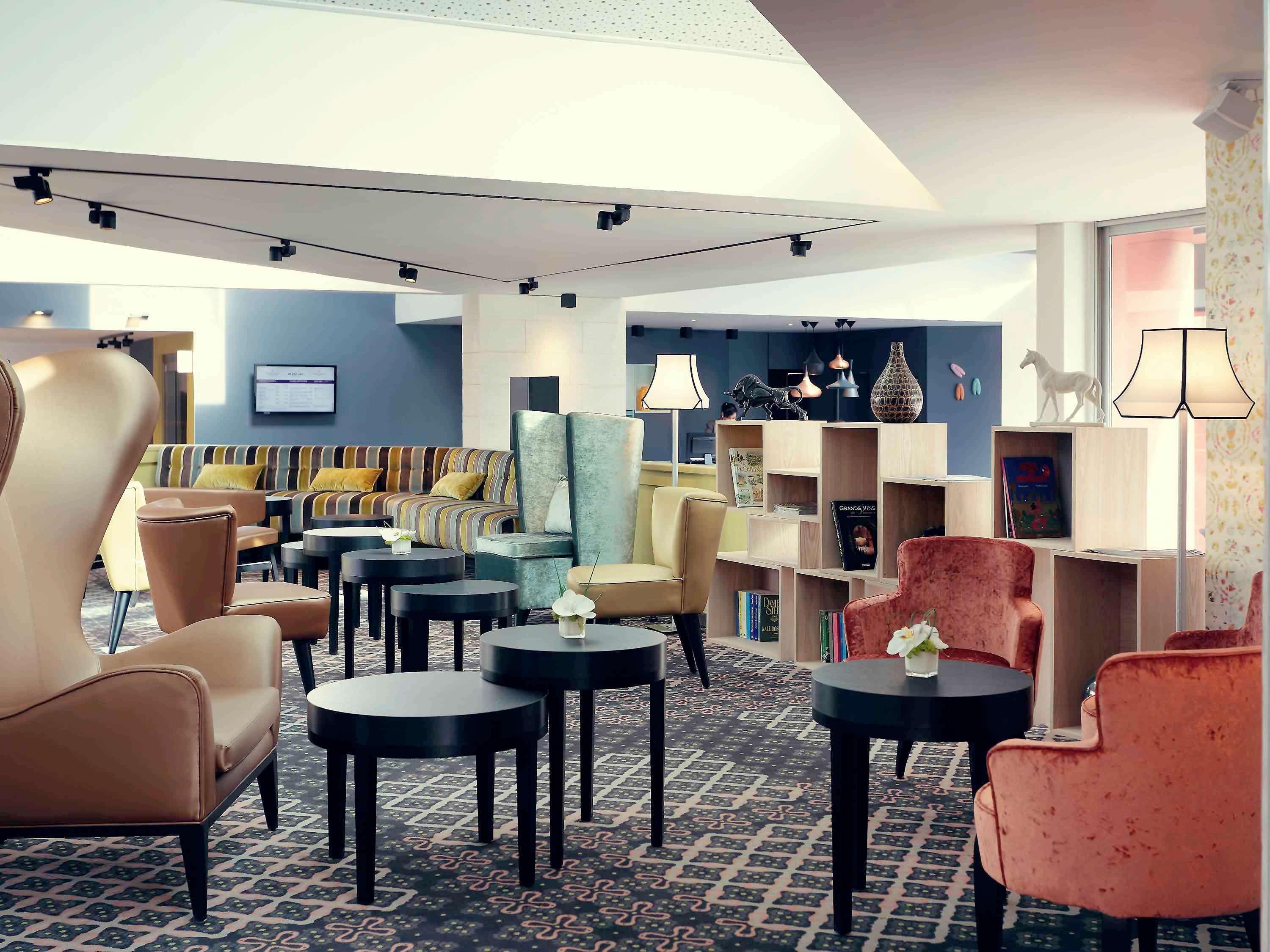 เมอร์เคียว ออเรนจ์ เซ็นเตอร์ A7/A9 Hotel โอรองช์ ภายนอก รูปภาพ